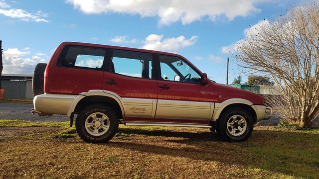 Nissan terrano 1998