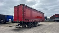 2015 Curtainsider trailer Urban 10.1 meters Long Rear steering axle drum brakes