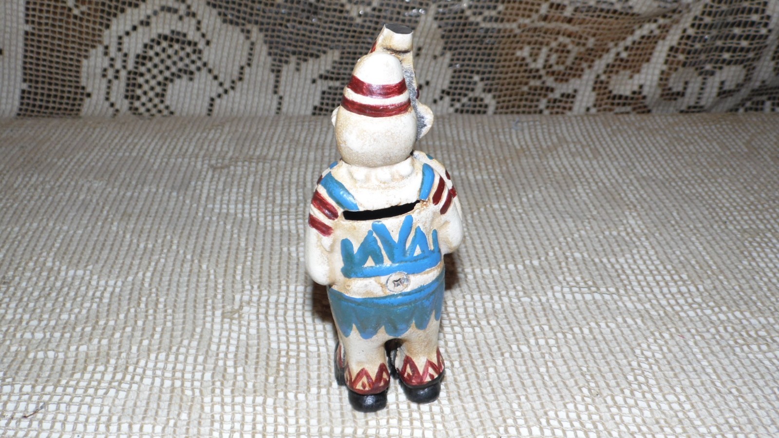 VINTAGE AC WILLIAMS CAST IRON SMALL CLOWN STILL BANK HANDPAINTED
