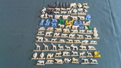 LOT FIGURINES PUBLICITAIRE PRIME LA FERME ZOO NADI WILLIOT MAISON CAFE LABRADOR.