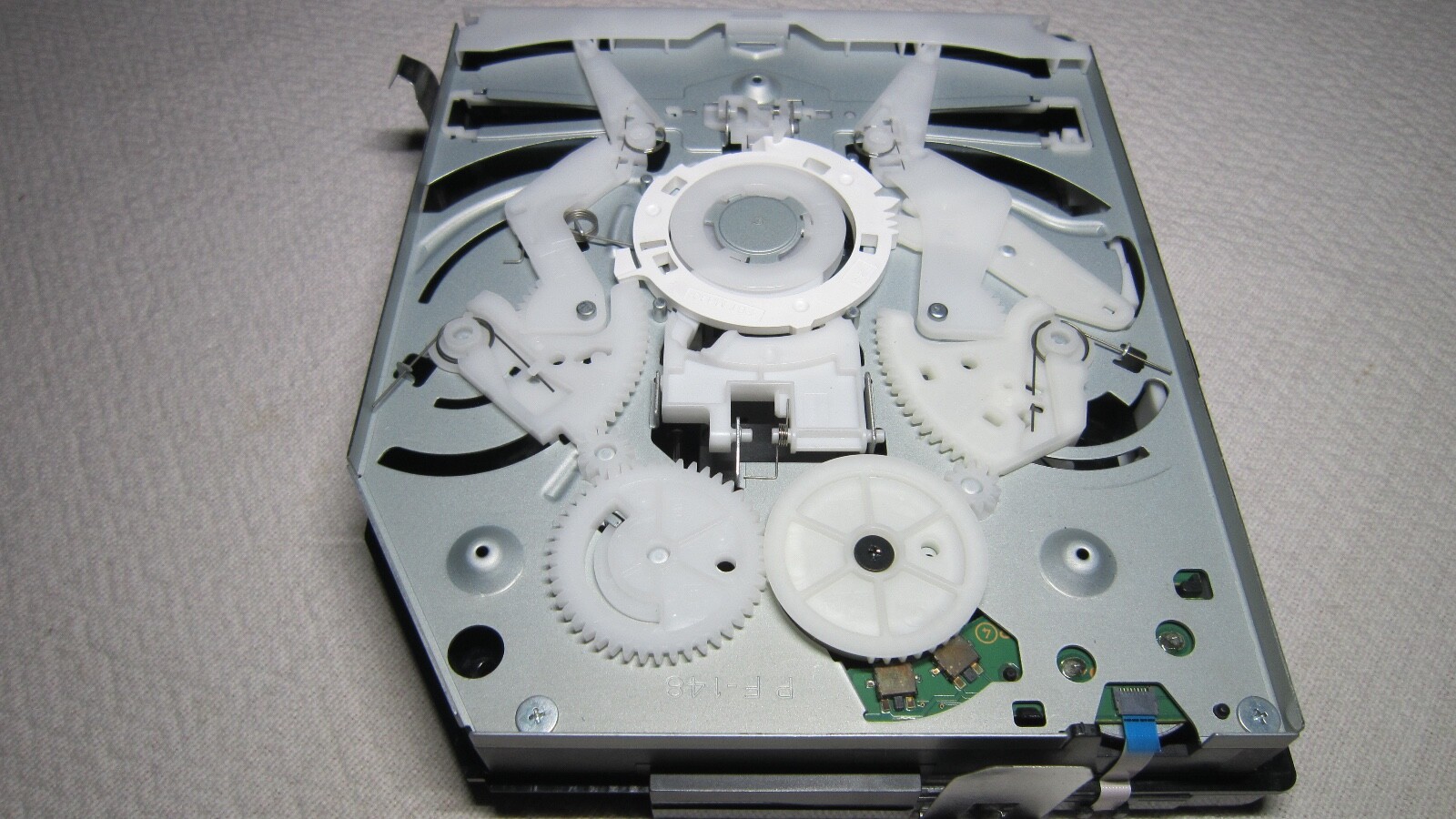 Sony PS4 Blu-ray Disk Drive CUH-1001A CUH-1115A KES-490 AAA