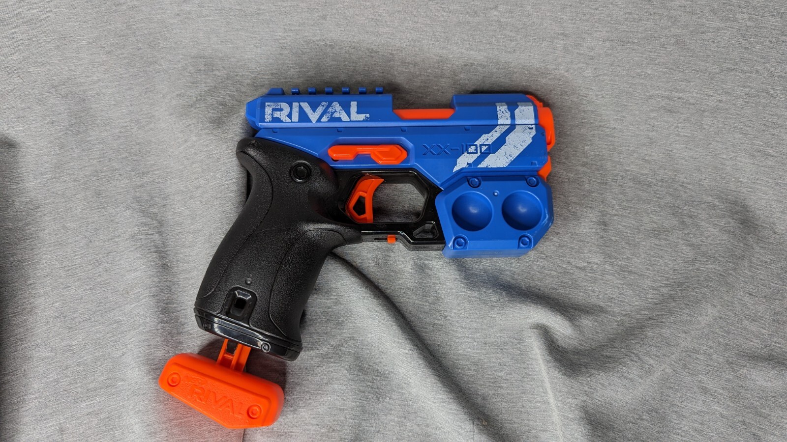 NERF RIVAL　HERACLES & KNOCKOUT Amazon.com: Nerf Rival Knockout XX-100 Blaster - Round