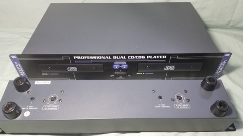Vocopro CDG-8800 Pro Dual CD/CD+G Player *See Note*                           b2
