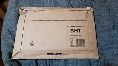 Foto dell'oggetto di un acquirente verificato