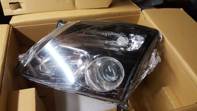 Vauxhall Vectra C 2003-2005 Black Front Headlight Headlamp O//S Drivers Right