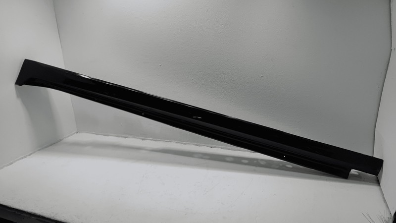 Used 18-25 Toyota Camry SE XSE Left Driver Side Rocker Skirt Molding *218* OEM Black