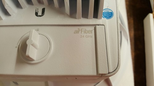 Ubiquiti AF24 airFiber AF-24 24GHz Radio 1.4+Gbps 13+km Worldwide License-Free