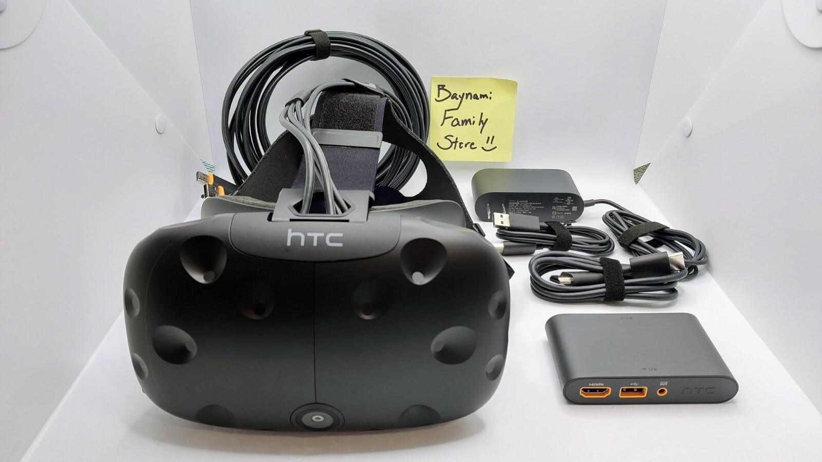 🔥 HTC VIVE Virtual Reality VR Headset ONLY 🔥 + Cables +