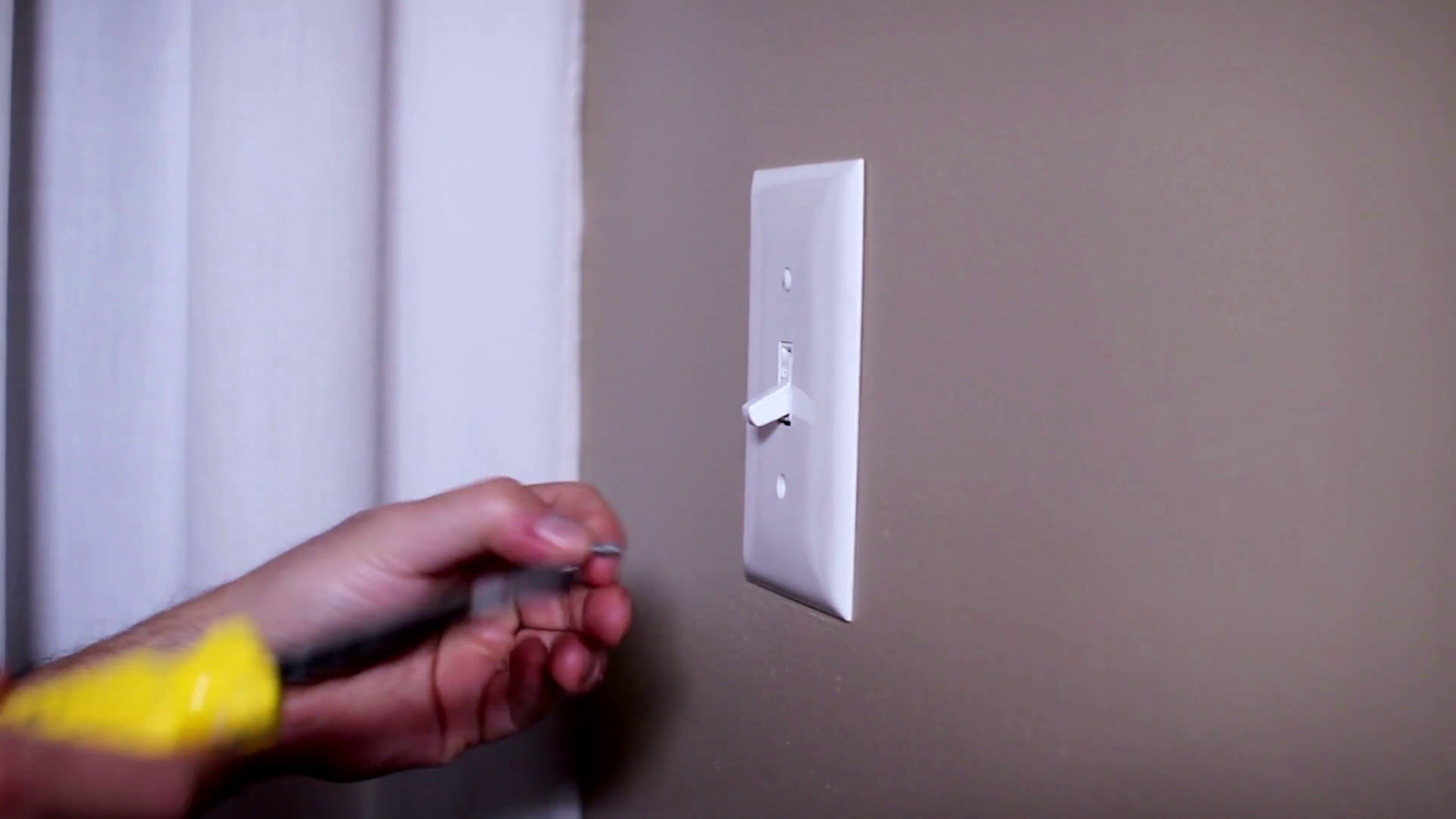 1080P Hidden WIFI IP Camera Night Vision Working Light Switch With