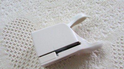 Martha Stewart Crafts QUILTED Corner Punch Paper Scrapbooking Cardmaking EXC