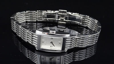 Gucci YA086507 Women's Stainless Steel Silver Tone Roman Numeral