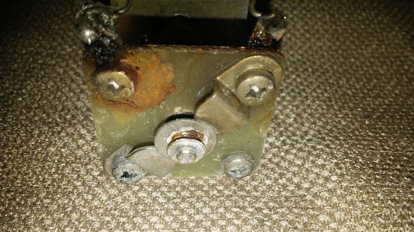 Safety shut off on  High Voltage on Yaesu FL-2100B Ham Radio Linear Amplifier