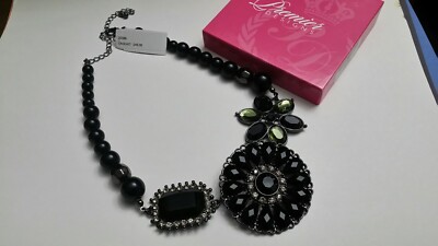Premier Designs Crochet Necklace
