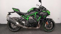KAWASAKI Z H2 ** EXCELLENT CONDITION, LOW MILEAGE, SERVICE HISTORY **