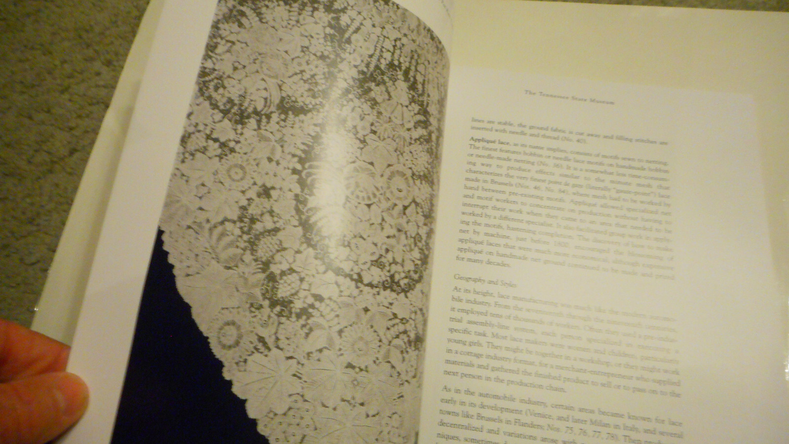 Royalty & Elegance Tennessee State Museum Exhibition Program 2002-03