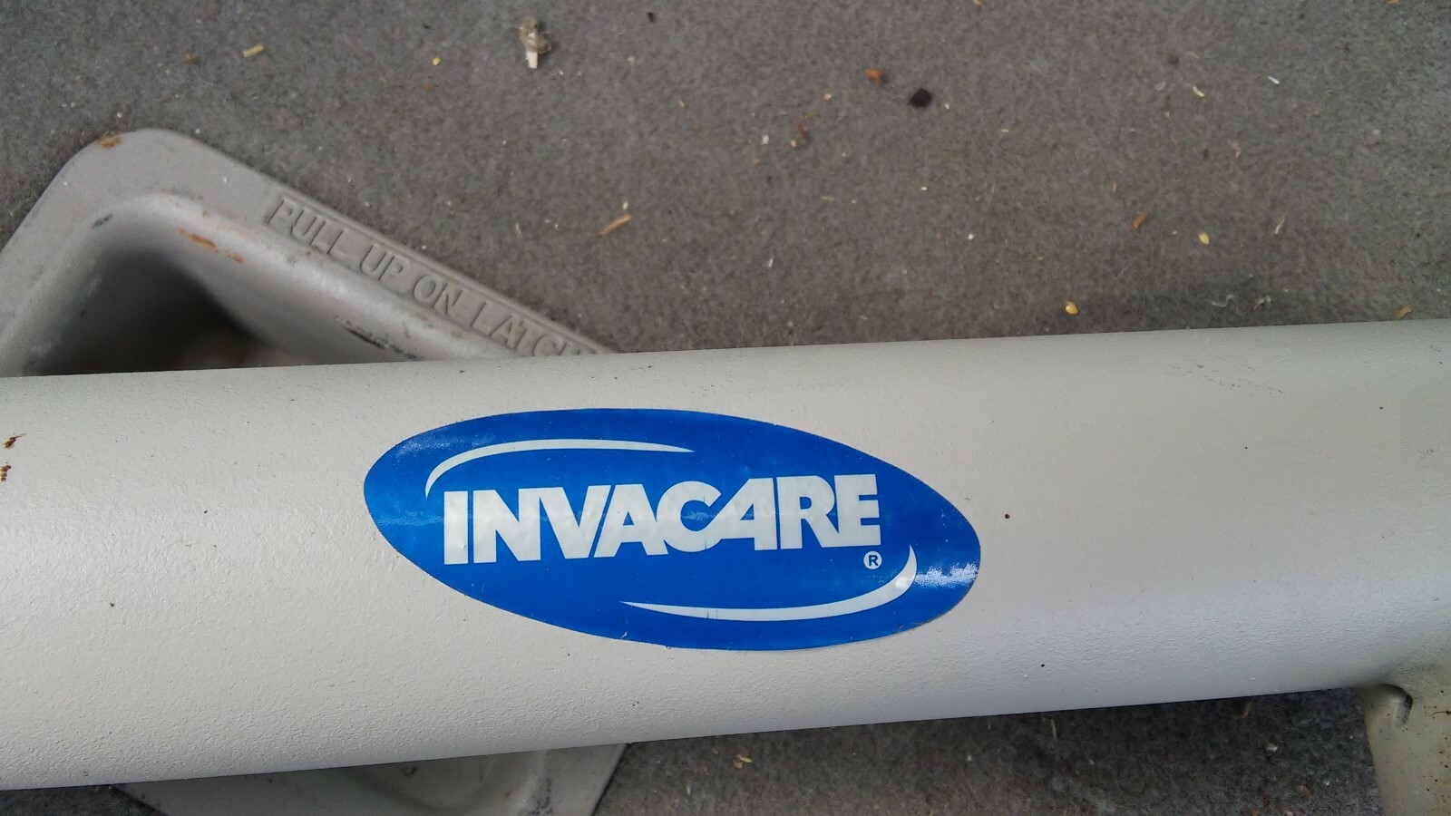 INVACARE BARIATRIC FLOOR STAND COMPLETE W/TRAPEZE - 1000# Capacity - ESTATE Sale