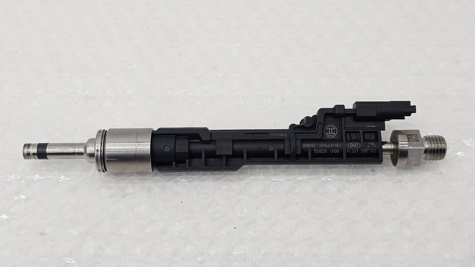 11-17 BMW F25 X3 3.0L N55 Engine Fuel Injector 7639994 05 / 0261500172 / 215 OEM