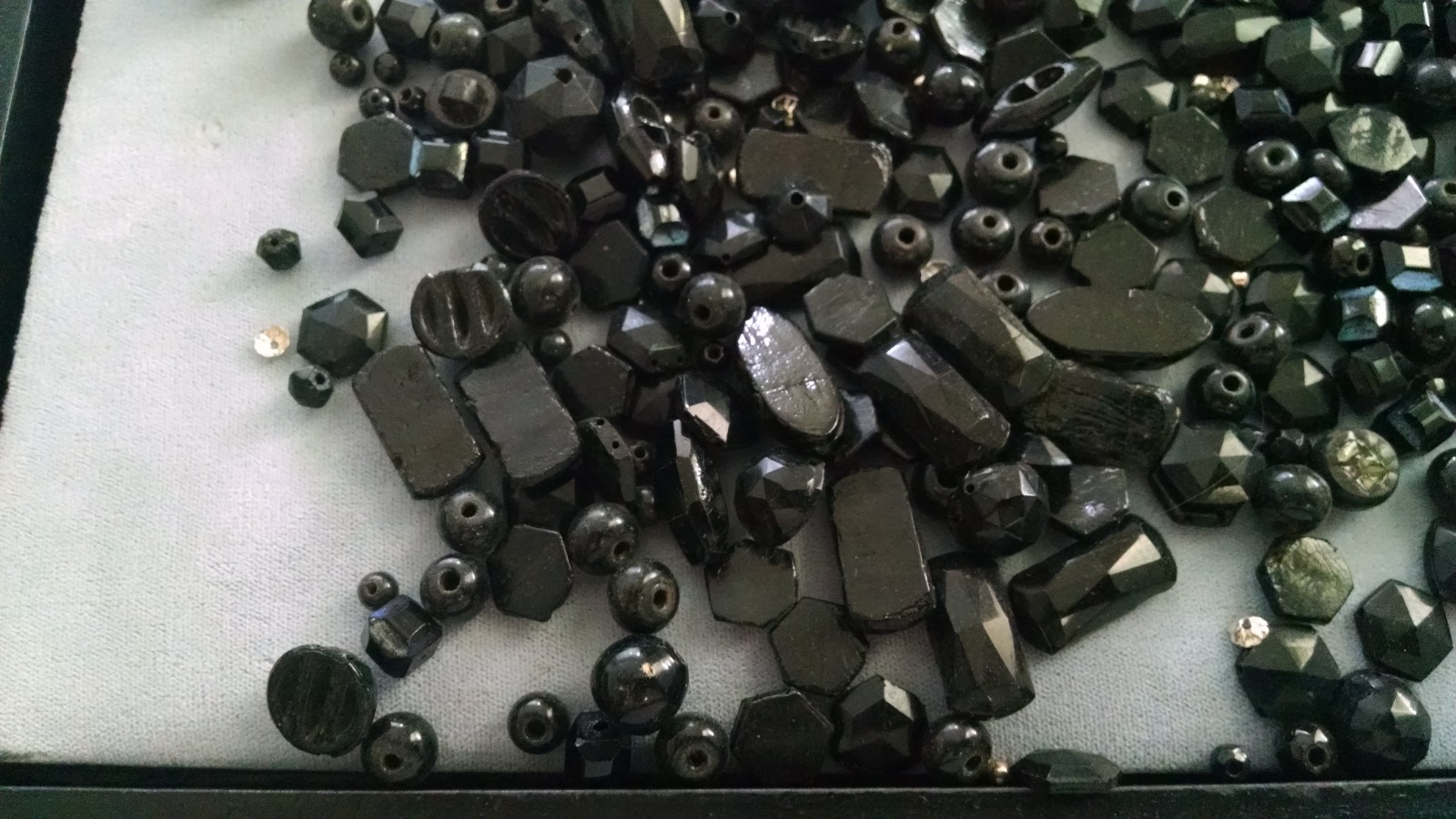 Vintage Lot 450 Black Glass Beads W/ ATCO Black String