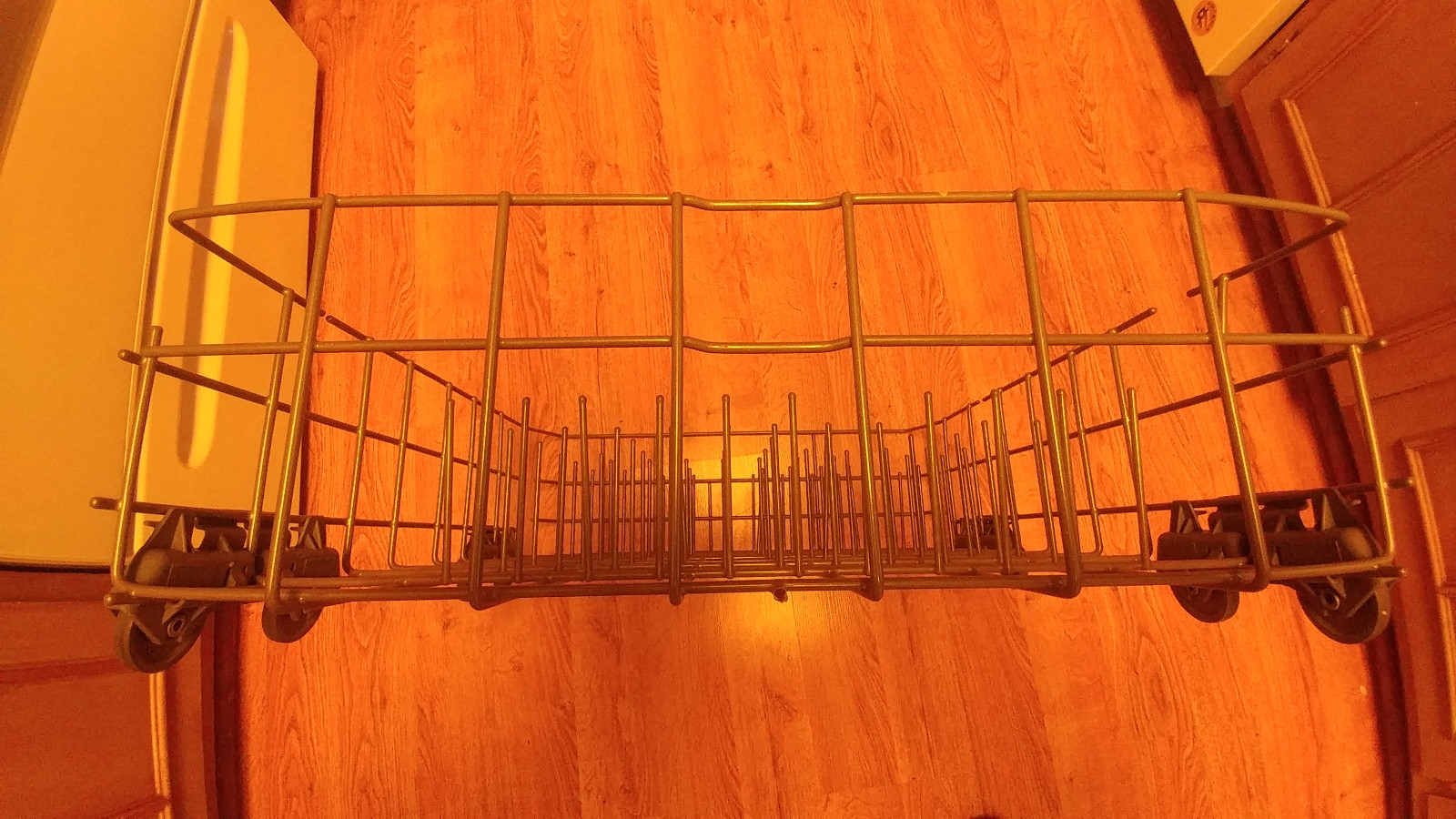 Maytag dishwasher lower bottom rack wpw10525642