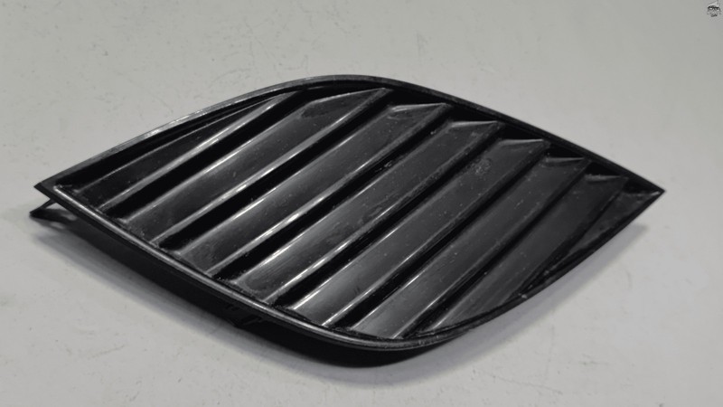 Used 2018-2024 Toyota Camry Front Bumper Insert Grille Trim Driver Side OEM