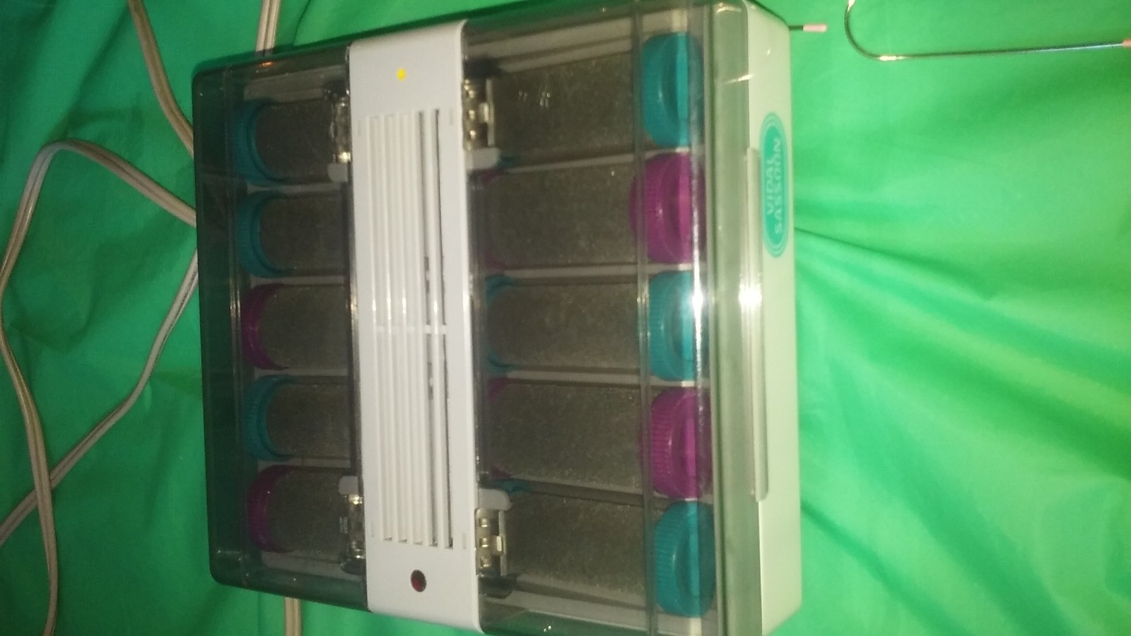 Vidal Sassoon VS371 Travel Compact Portable Hairsetter Hot Curlers Rollers