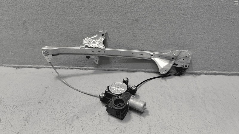 Used 2019-2025 Toyota RAV4 Front Driver Side Door Window Regulator & Motor OEM
