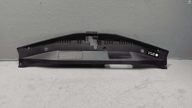 Used 2018-2024 Toyota Camry Radiator Core Upper Sight Shield Cover Panel OEM
