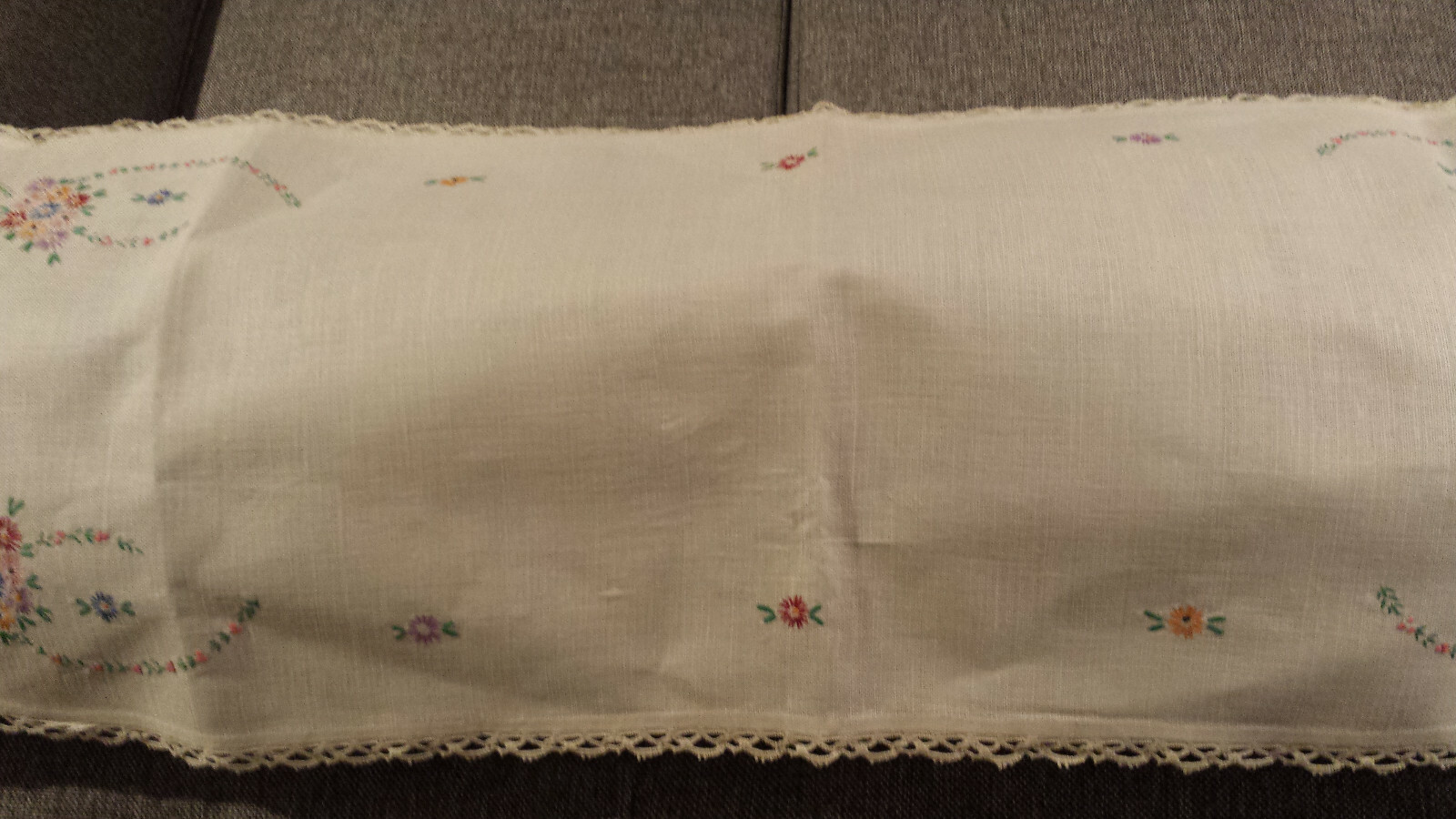 Embroidered circular flowers vintage off white cloth table runner