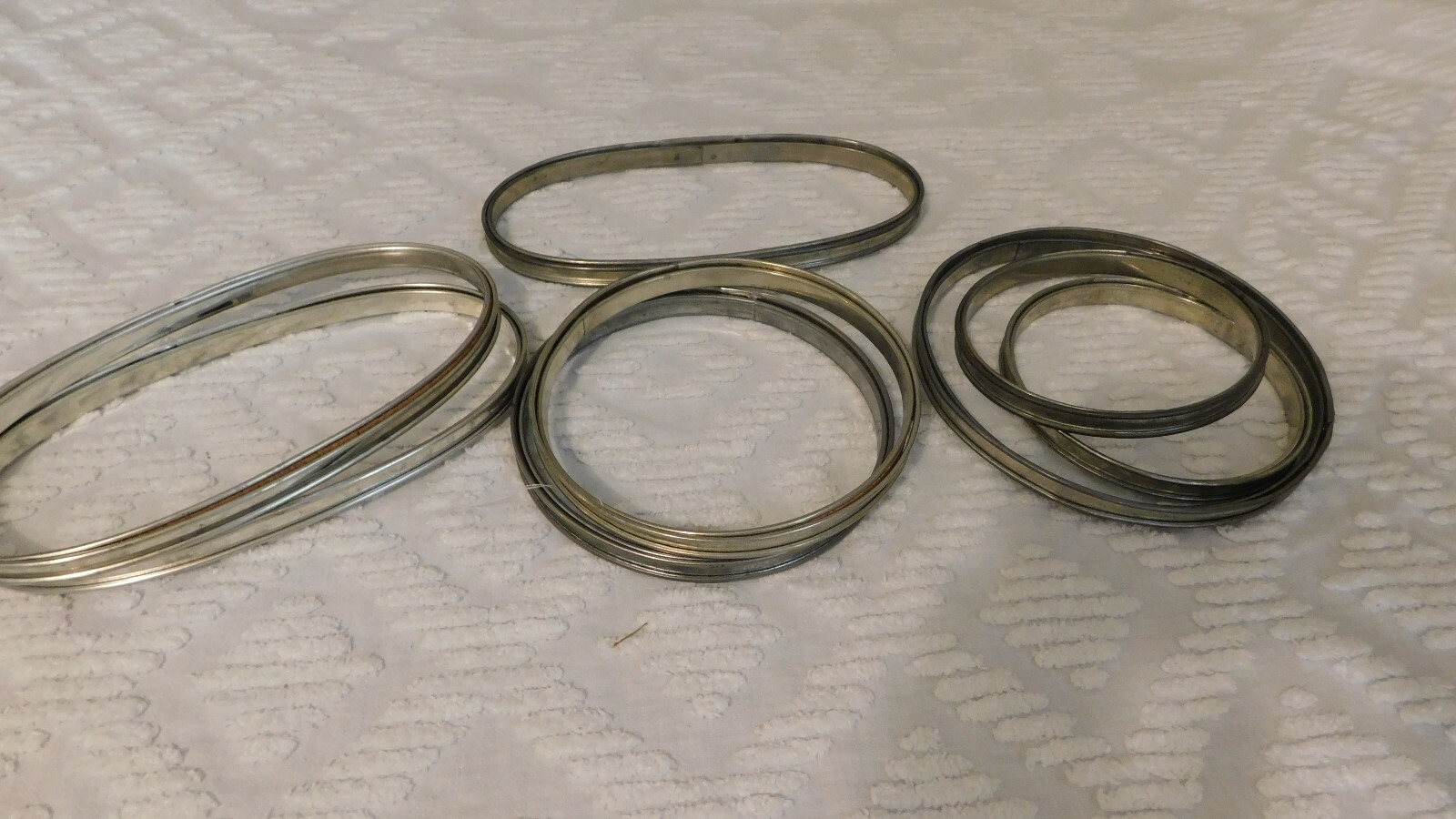 MIXED LOT 8 METAL  EMBROIDERY HOOPS  WITH CORK OVAL ROUND VTG
