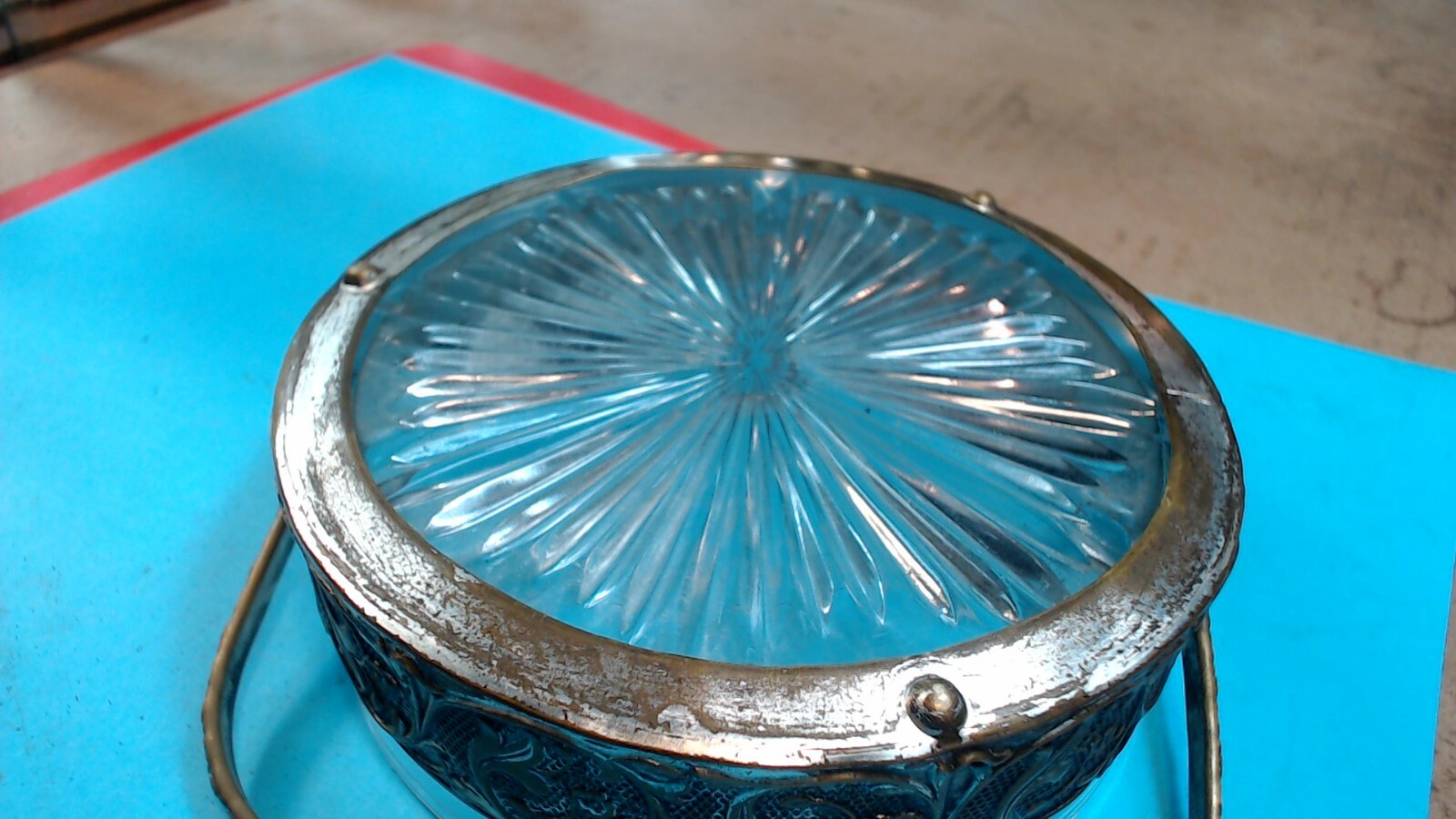 VINTAGE-- HOLLAND WARE-- SILVERPLATE & GLASS RELISH DISH