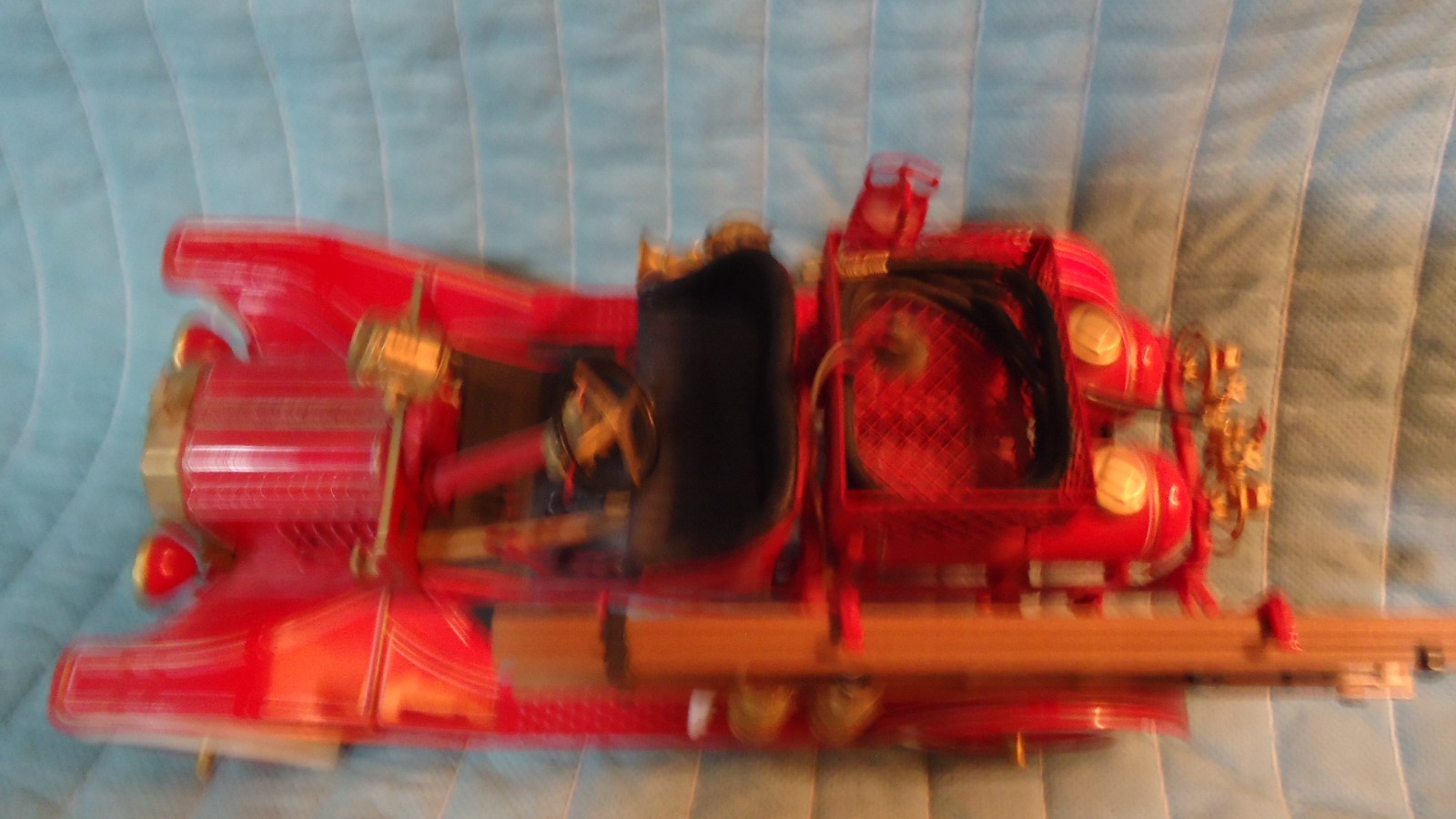 FRANKLIN MINT 1916 FORD MODEL T FIRE ENGINE NEW IN BOX  HAVE PAPERS ABOUT 1996