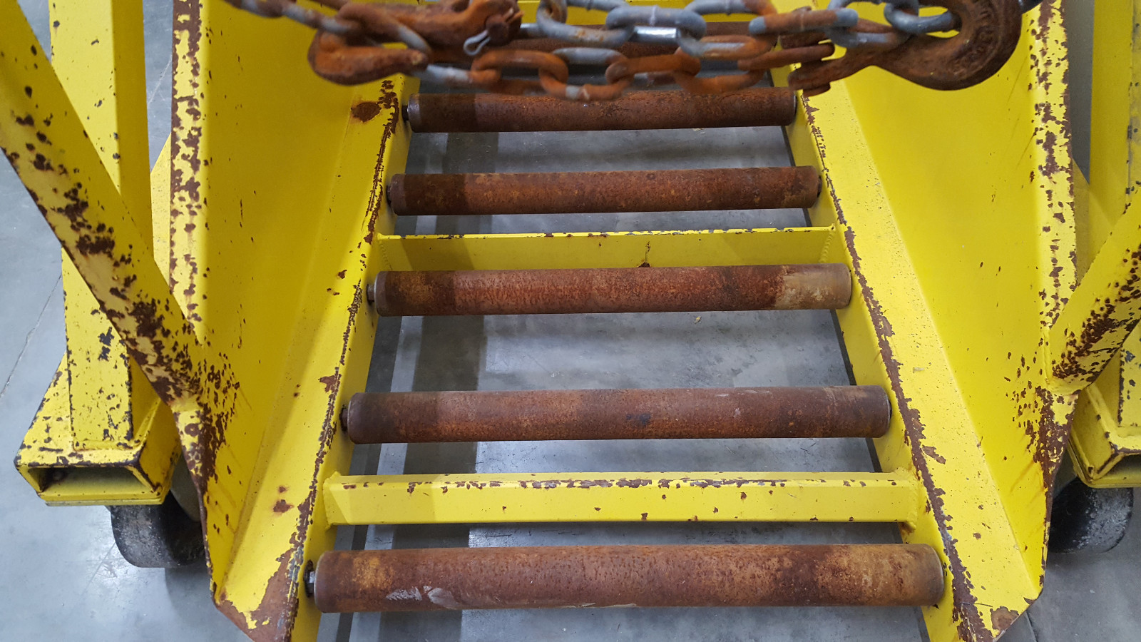 MTC Electric Forklift Battery Changer / Transporter Lift BT-4-ML