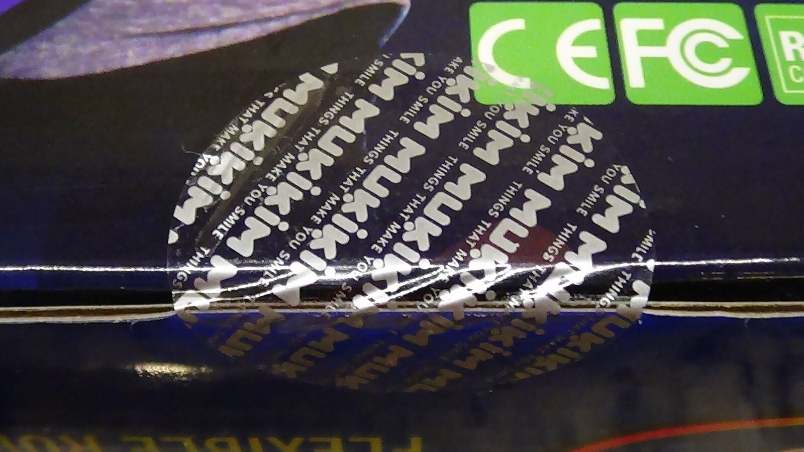 NIB NEW MUKIKIM Rock And Roll It! - Rainbow Flexible Roll-Up Piano