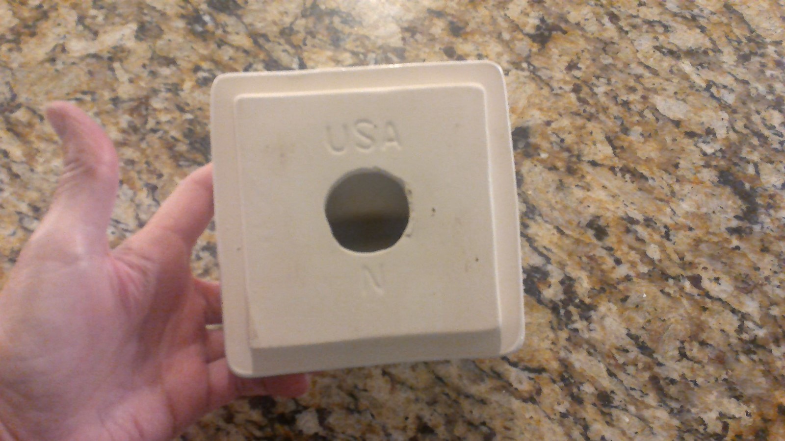 Vtg White Ceramic Tile Bathroom Toothbrush Holder w/Cup Holder Wall Mt USA ~ NOS