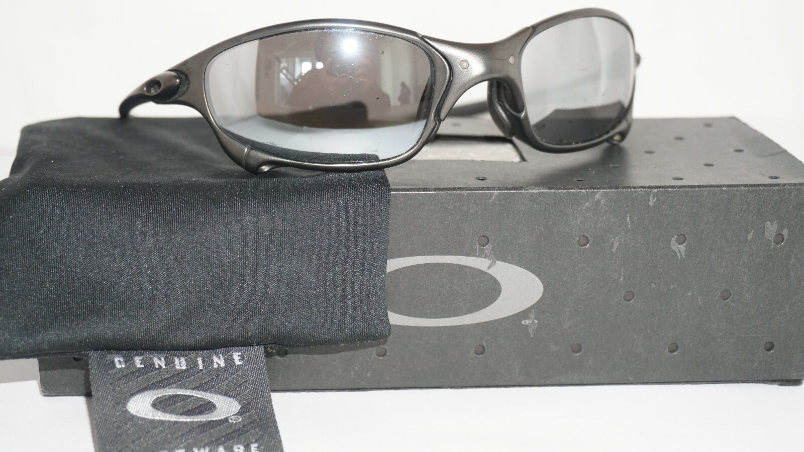 Oakley Sunglasses New Vintage Rare Juliet Carbon Black Oakley Sunglasses New Vintage Rare Juliet Carbon Black