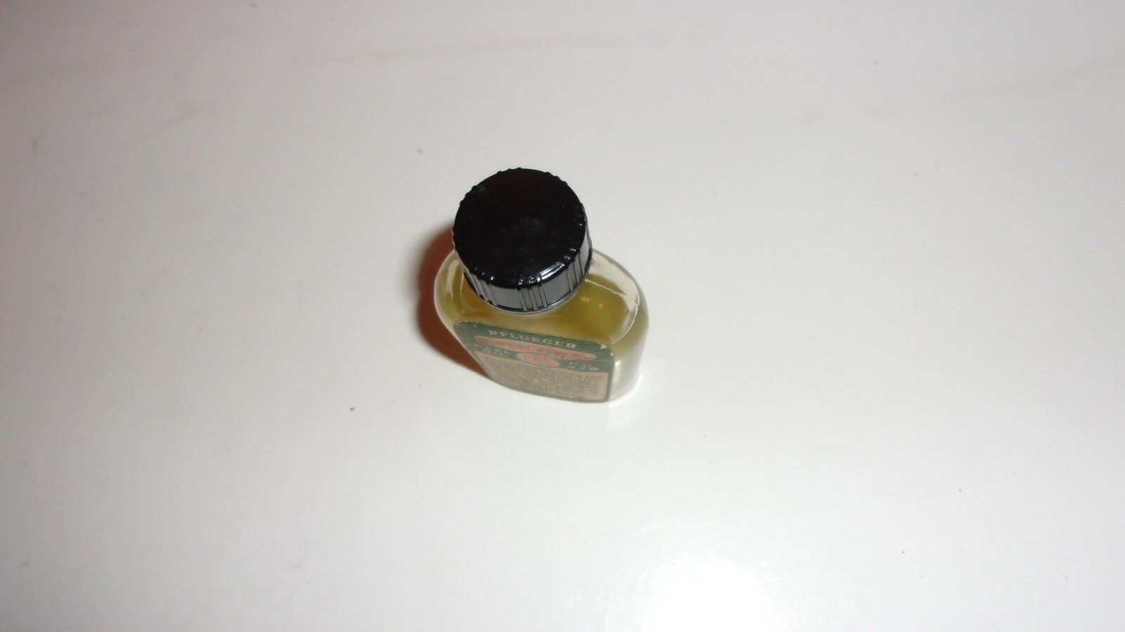 Vintage Pflueger Speede Reel Oil Bottle No. 379