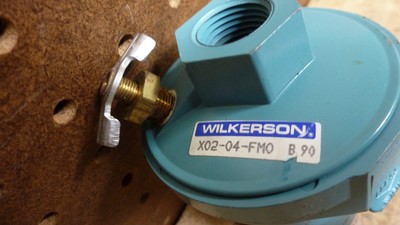 Wilkerson X02-04-FM0, Separator 1/2
