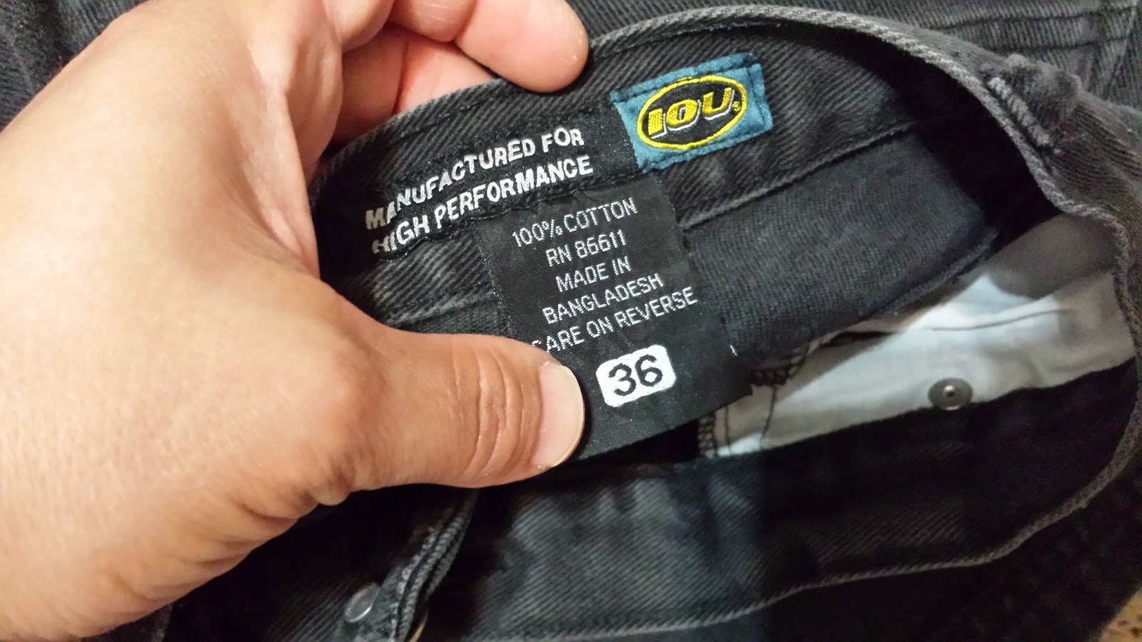 IOU BLACK SHORT SZ 36 100% COTTON FOR MENS