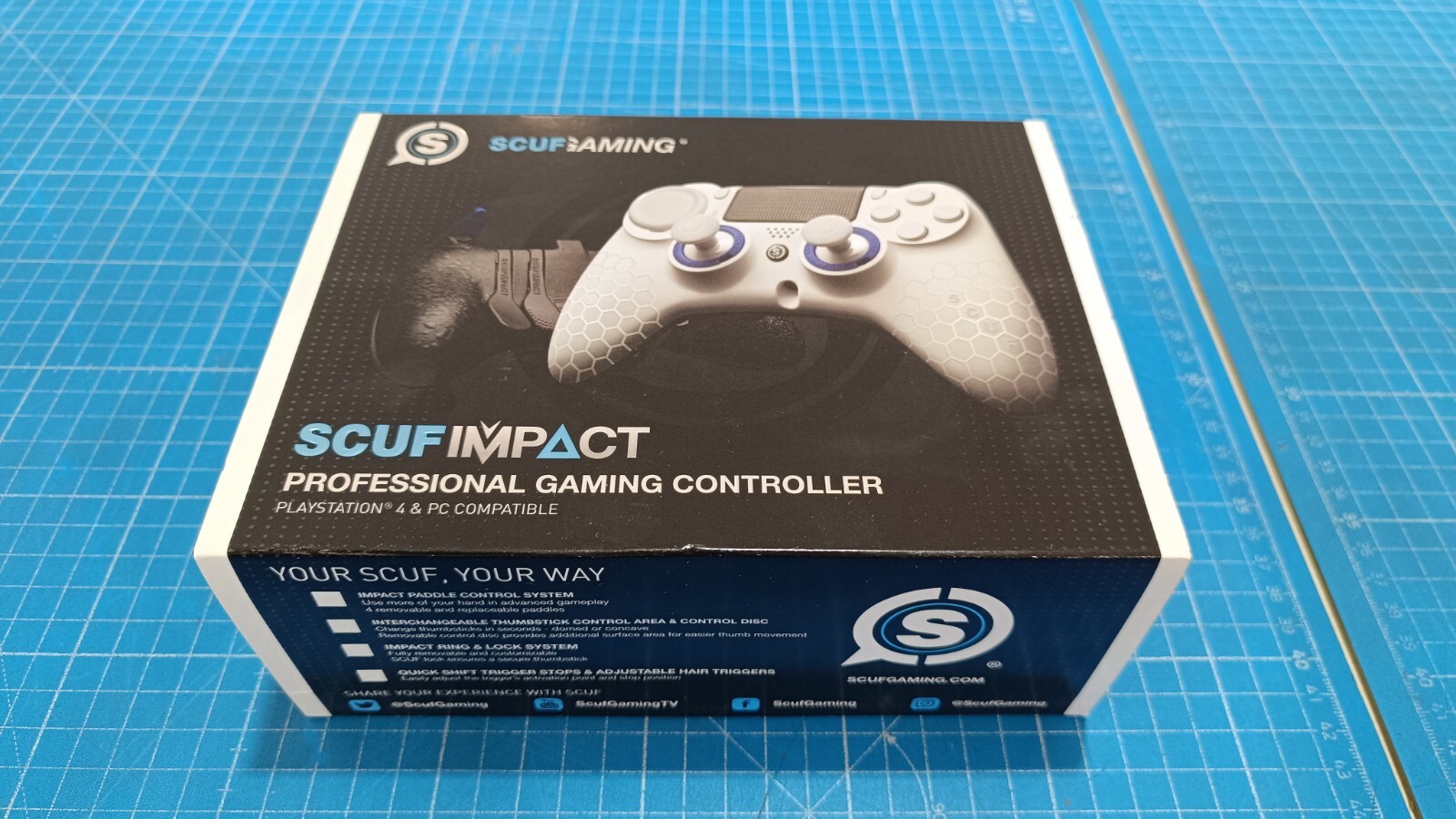 SCUF GAMING プロフェッショナルゲーミングコントローラー