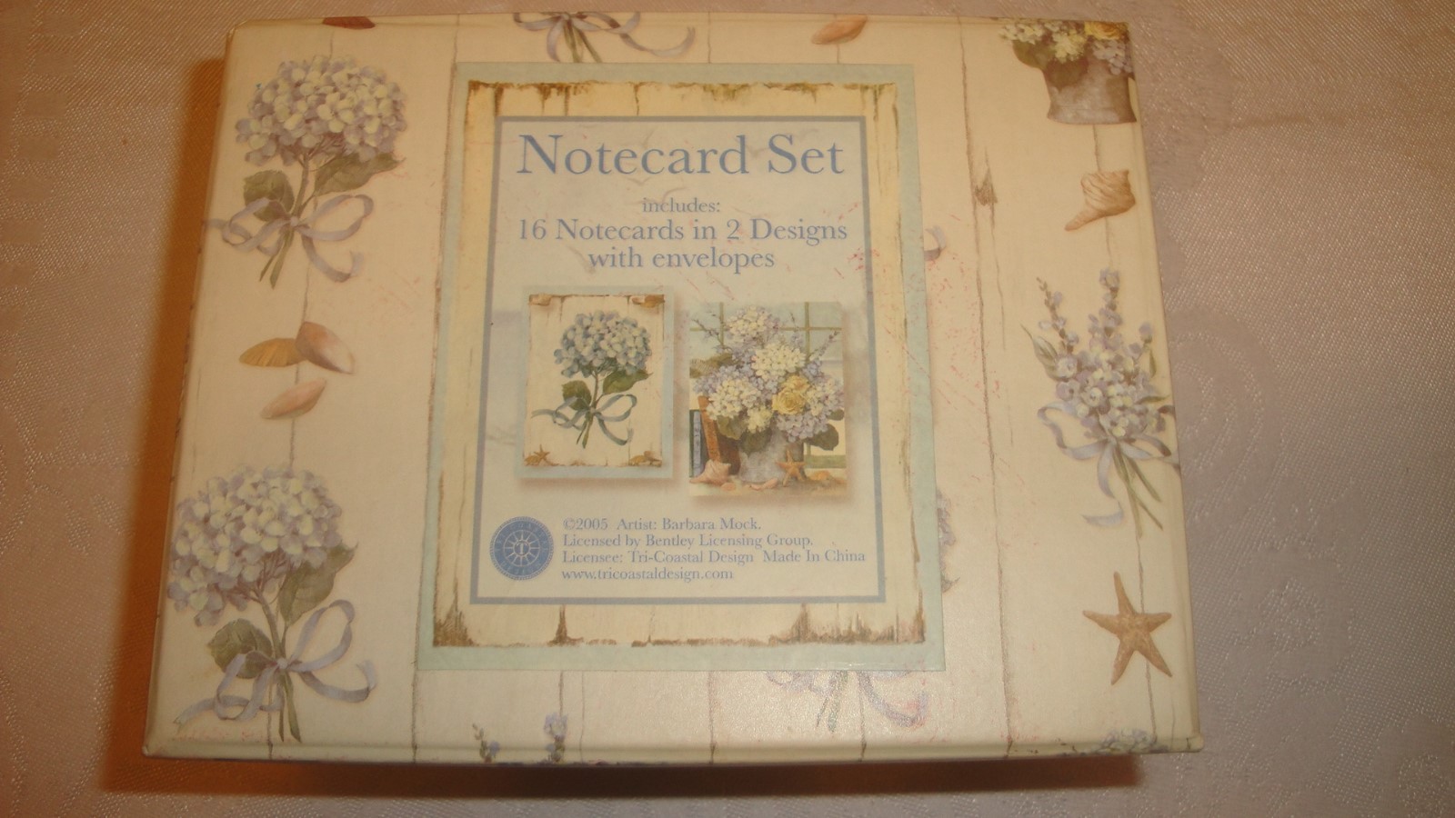 2005 Hydrangea Note Cards Boxed Set 16 Cards and Envelopes Artist Barbara Mock