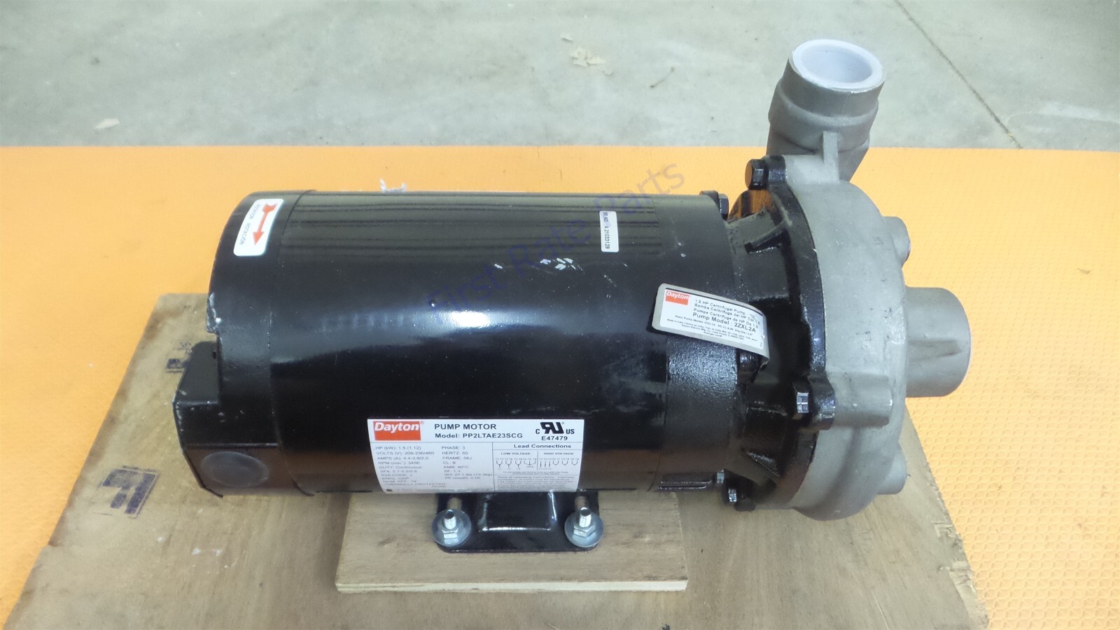 Dayton 2ZXL2 Centrifugal Pump Stainless Steel 1-1/2HP 230V
