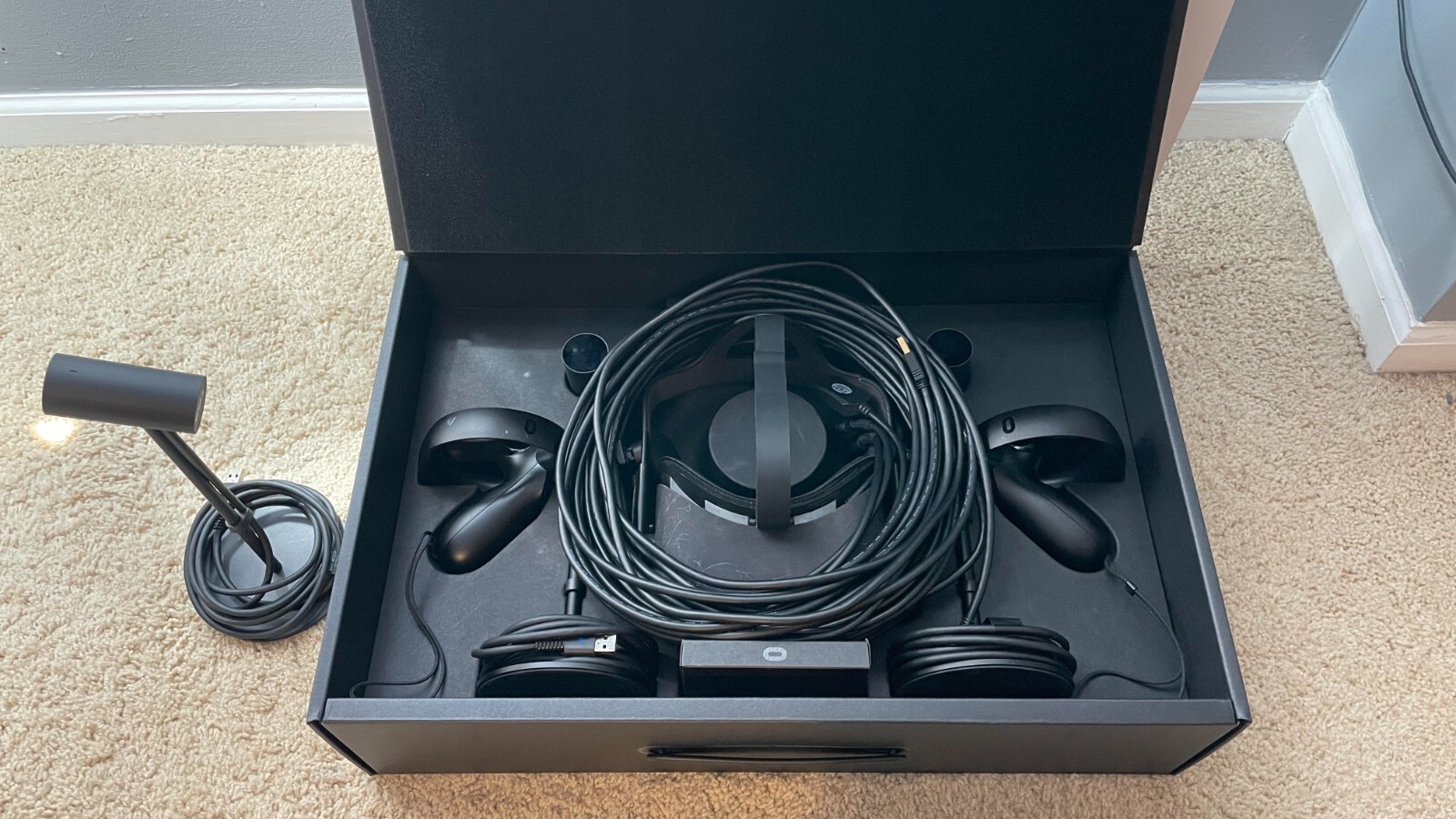 Meta Oculus Rift CV1 with Controllers, Three Sensors, and Extension