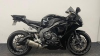 HONDA CBR1000RR BLACK EDITION ** READY TO GO - LEO VINCE - MOT APR 2027 ** 