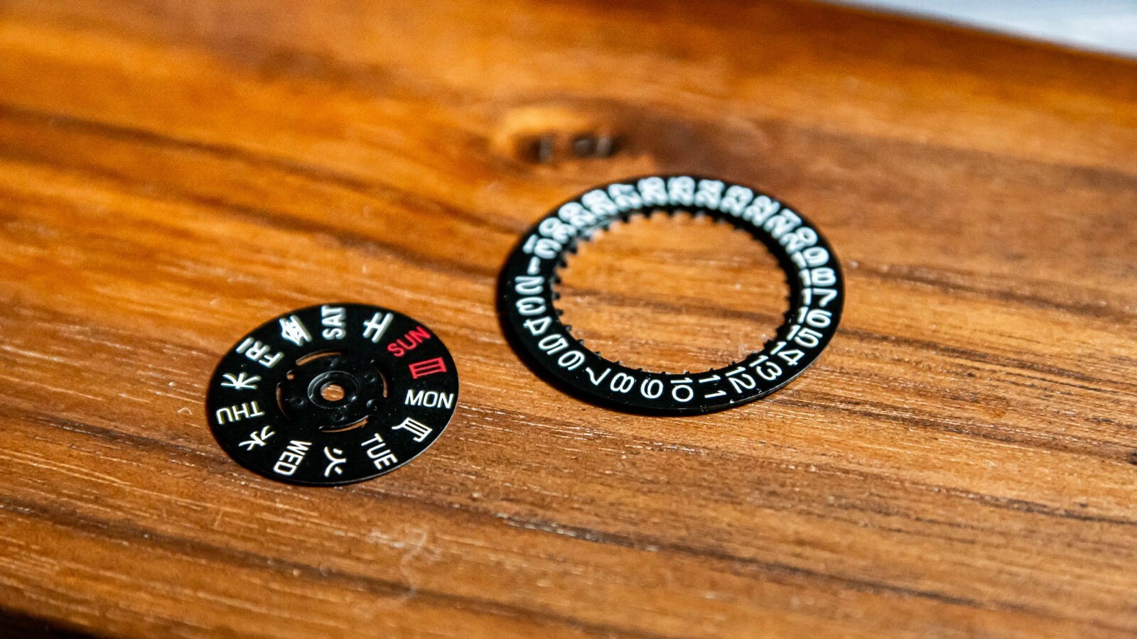 SEIKO DAY DATE DISK DISC WHEEL 4 O-CLOCK SKX007 SKX009 7S26