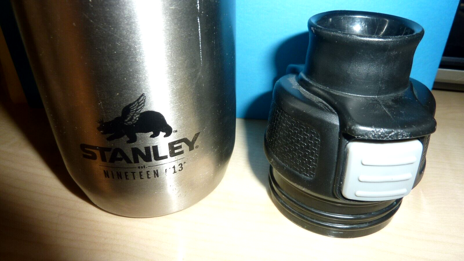 Stanley Stainless Steel 24oz One-Hand Water Bottle - Used Clean