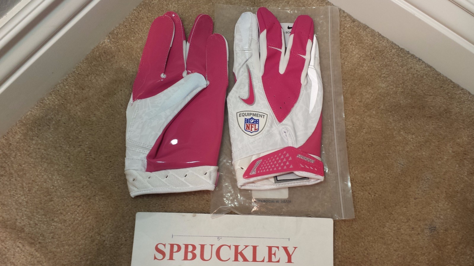 セール‼️NIKE VAPOR JET 3.0 GLOVE BCA PINK S セール‼️NIKE VAPOR JET 3.0 GLOVE BCA PINK S NIKE VAPOR JET