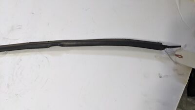 FERRARI 308 GTSi PART LEFT DOOR OUTER SEAL WINDOW WIPER 16327310 LH img