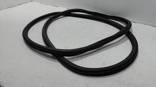 2018 - 2025 Volkswagen Atlas Rear Passenger Side Door Body Weatherstrip Seal OEM
