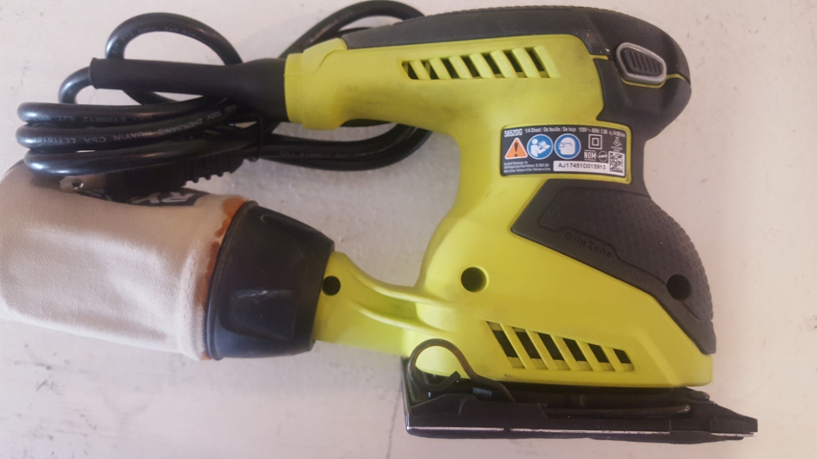 Ryobi S652DGK 1/4 Sheet Sander