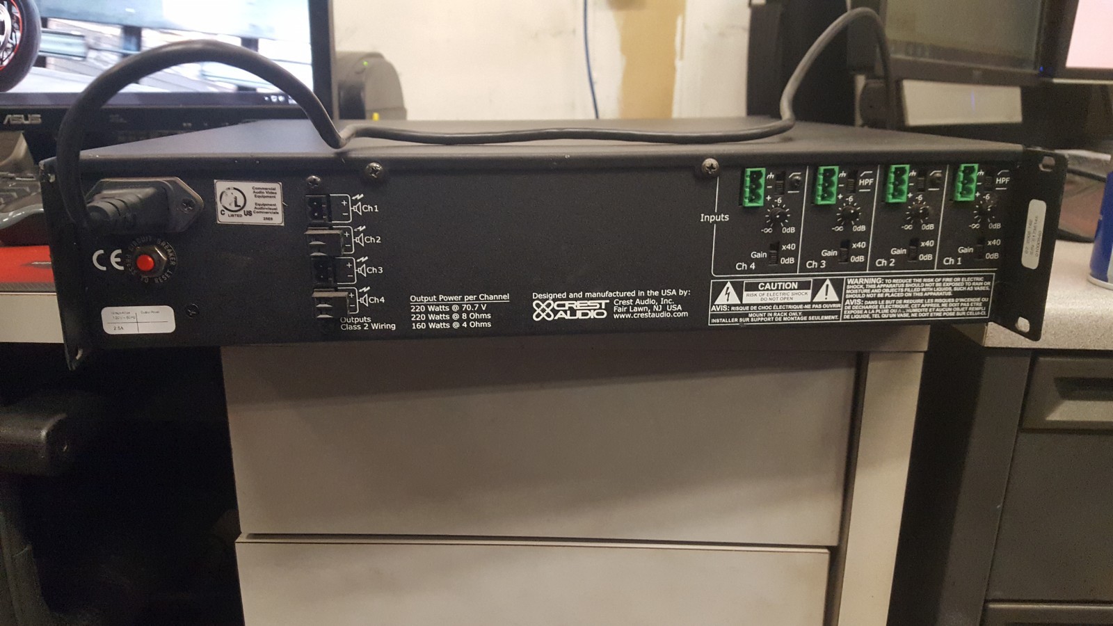 CREST AUDIO CM2204 Professional 4-Channel Amplifier 9690BA